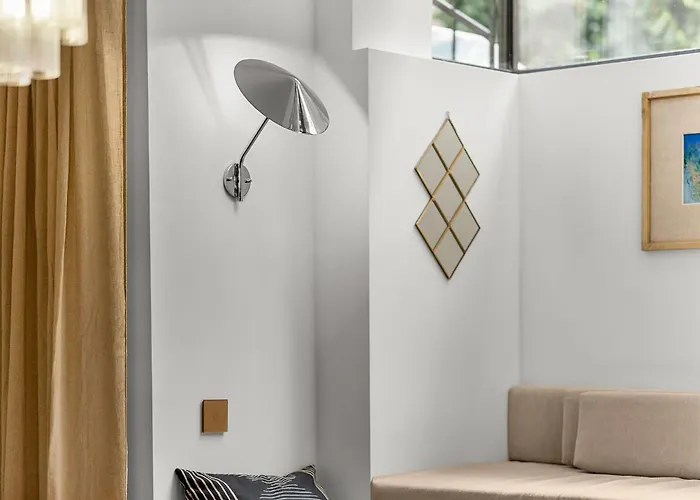 Elegant Si Boem - Centru *